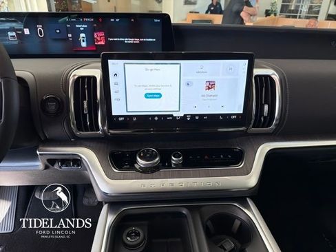 New 2026 Ford Expedition Platinum w/ Platinum Ultimate Package image 19