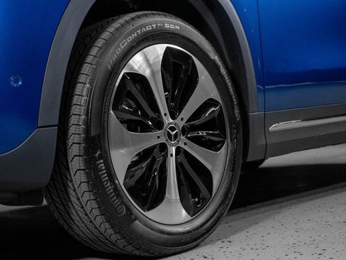 Certified 2025 Mercedes-Benz GLA 250 250 SUV image 10