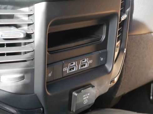 New 2026 RAM 3500 Limited image 25