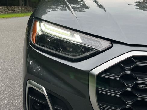 Used 2023 Audi Q5 2.0T Premium Plus w/ Premium Plus Package AWD/4WD image 38