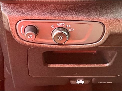 Used 2023 Chevrolet TrailBlazer LS image 10