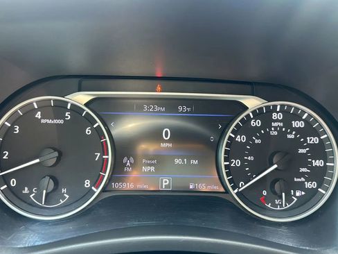 Used 2022 Nissan Sentra SV FWD image 30