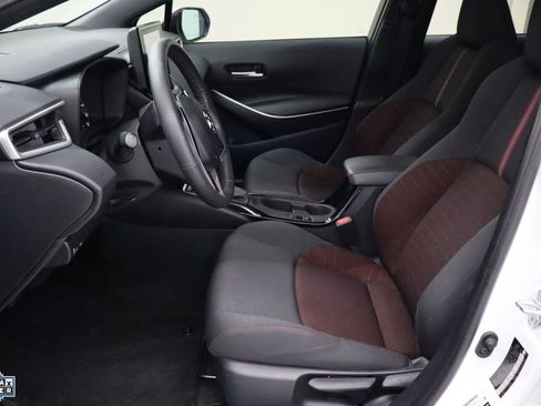 Used 2024 Toyota Corolla SE image 14