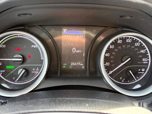 Used 2022 Toyota Camry LE image 13