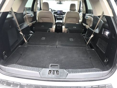 Used 2021 Ford Explorer Limited w/ Equipment Group 301A image 38