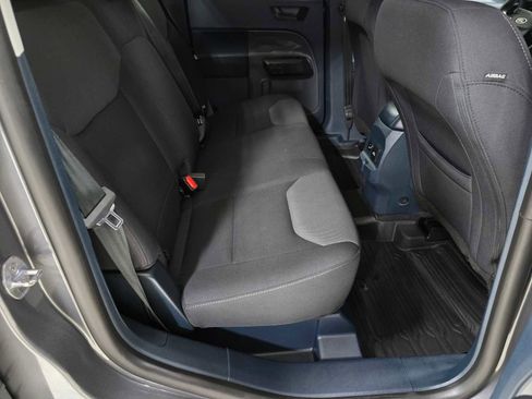 Used 2023 Ford Maverick XL image 14