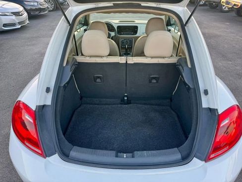 Used 2013 Volkswagen Beetle 2.5 image 11