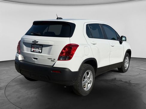 Used 2016 Chevrolet Trax LS AWD/4WD image 9