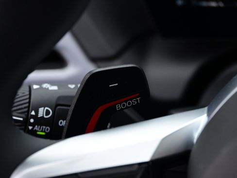 Used 2026 BMW 228i w/ Technology Package image 26