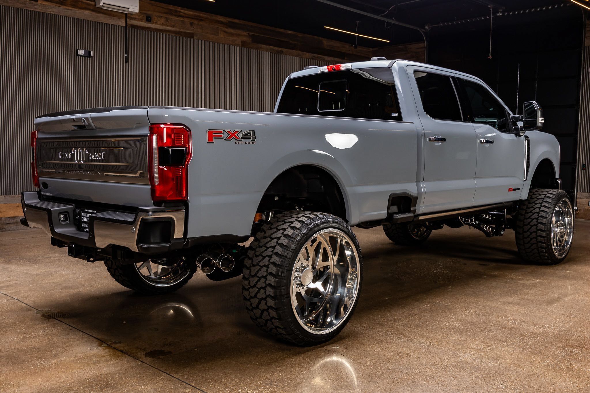 Used 2026 Ford F350 King Ranch w/ Chrome Package AWD/4WD image 10