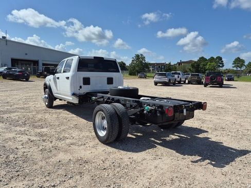 New 2026 RAM 5500 Tradesman w/ Chrome Appearance Group AWD/4WD image 7