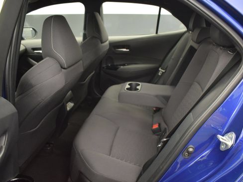 Used 2025 Toyota Corolla SE FWD image 12
