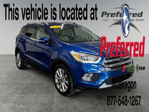 Used 2017 Ford Escape Titanium FWD image 1