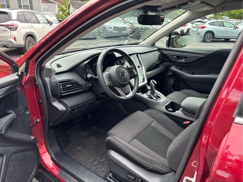 Used 2024 Subaru Outback Premium AWD/4WD image 23