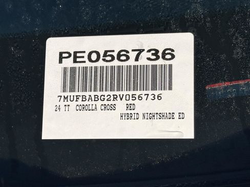 Used 2024 Toyota Corolla Cross AWD Hybrid image 14