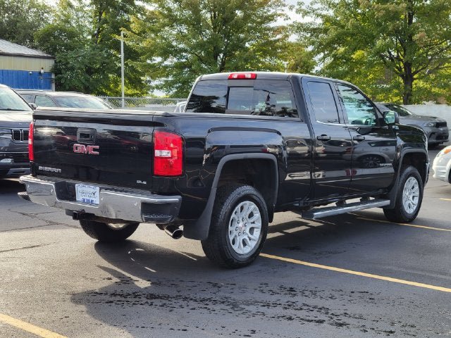 Used 2018 GMC Sierra 1500 SLE w/ Suspension Package, Off-Road AWD/4WD image 4