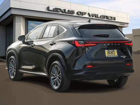 Used 2024 Lexus NX 350h AWD w/ Premium Package image 2