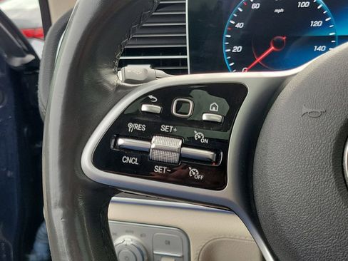 Used 2020 Mercedes-Benz GLS 450 GLS 450 w/ Convenience Package image 31