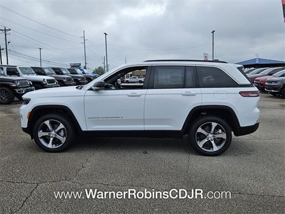 New 2025 Jeep Grand Cherokee Limited w/ Luxury Tech Group II