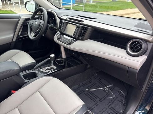 Used 2017 Toyota RAV4 Limited w/ Carpet Mat Package AWD/4WD image 23