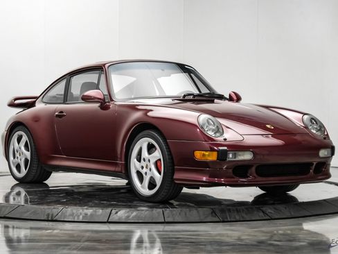 Used 1997 Porsche 911 Carrera 4S AWD/4WD image 27