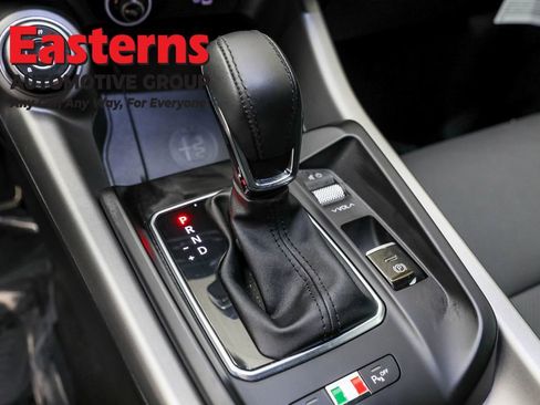 Used 2024 Alfa Romeo Tonale Veloce AWD/4WD image 13