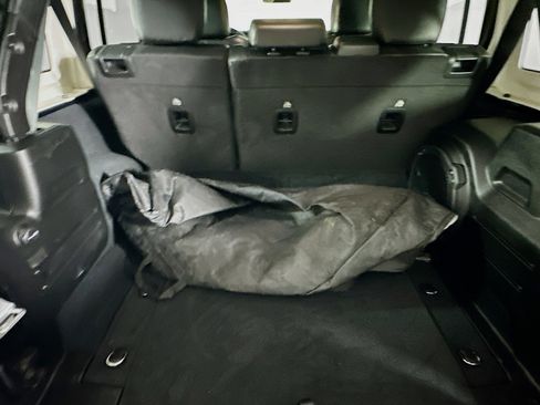 Used 2022 Jeep Wrangler Sahara w/ Cold Weather Group image 27