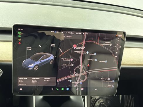 Used 2020 Tesla Model Y Long Range image 17