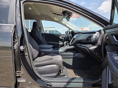 Used 2023 Subaru Outback Premium AWD/4WD image 18