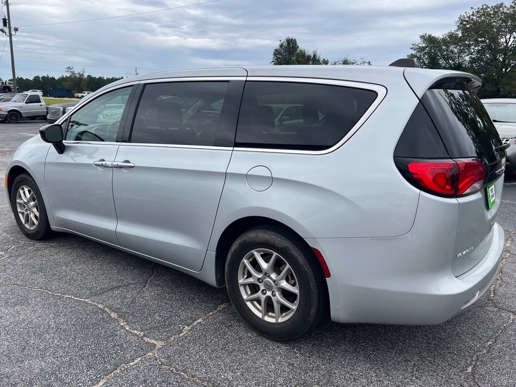 Used 2024 Chrysler Voyager LX FWD image 26