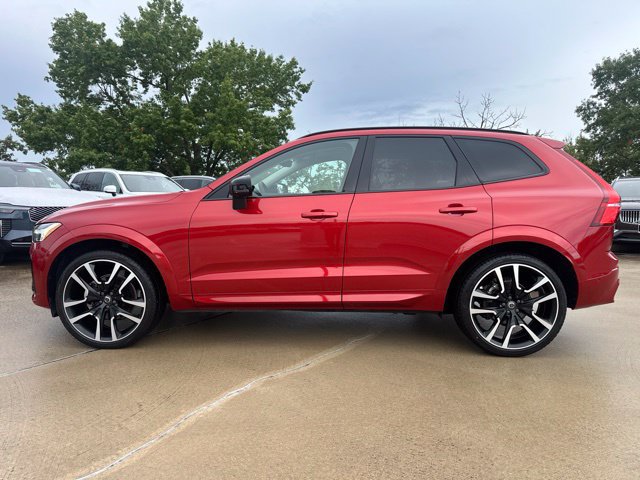 Certified 2025 Volvo XC60 B5 Ultra AWD/4WD image 5