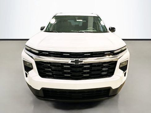 New 2026 Chevrolet Traverse LT w/ Enhanced Driving Package image 4