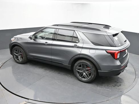 New 2026 Ford Explorer Platinum w/ LUX Leather Package AWD/4WD image 43