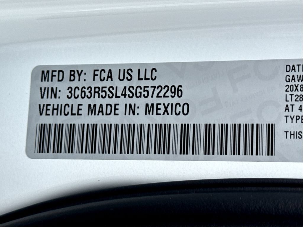 Used 2025 RAM 2500 Limited AWD/4WD image 25