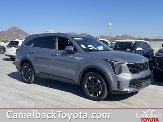 Used 2024 Kia Sorento S video 1