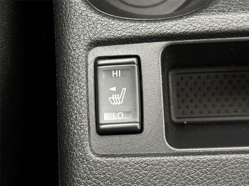 Used 2017 Nissan Rogue SL w/ SL Premium Package image 8