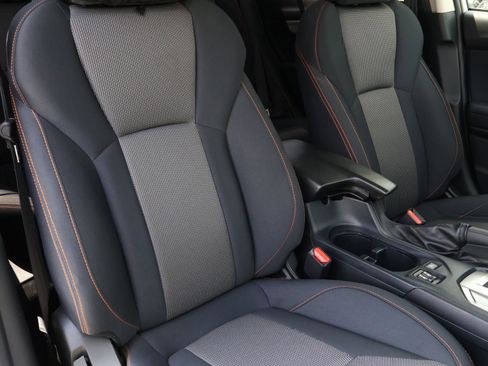 Used 2023 Subaru Crosstrek 2.0i Premium image 17