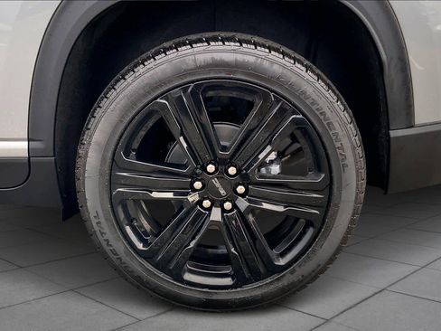 New 2026 GMC Acadia Elevation w/ Black Edition image 11