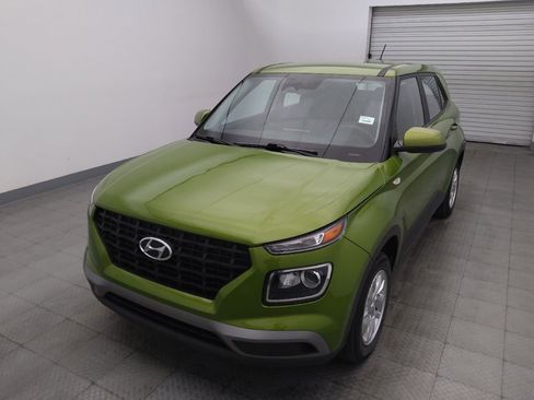 Used 2023 Hyundai Venue SE FWD image 15