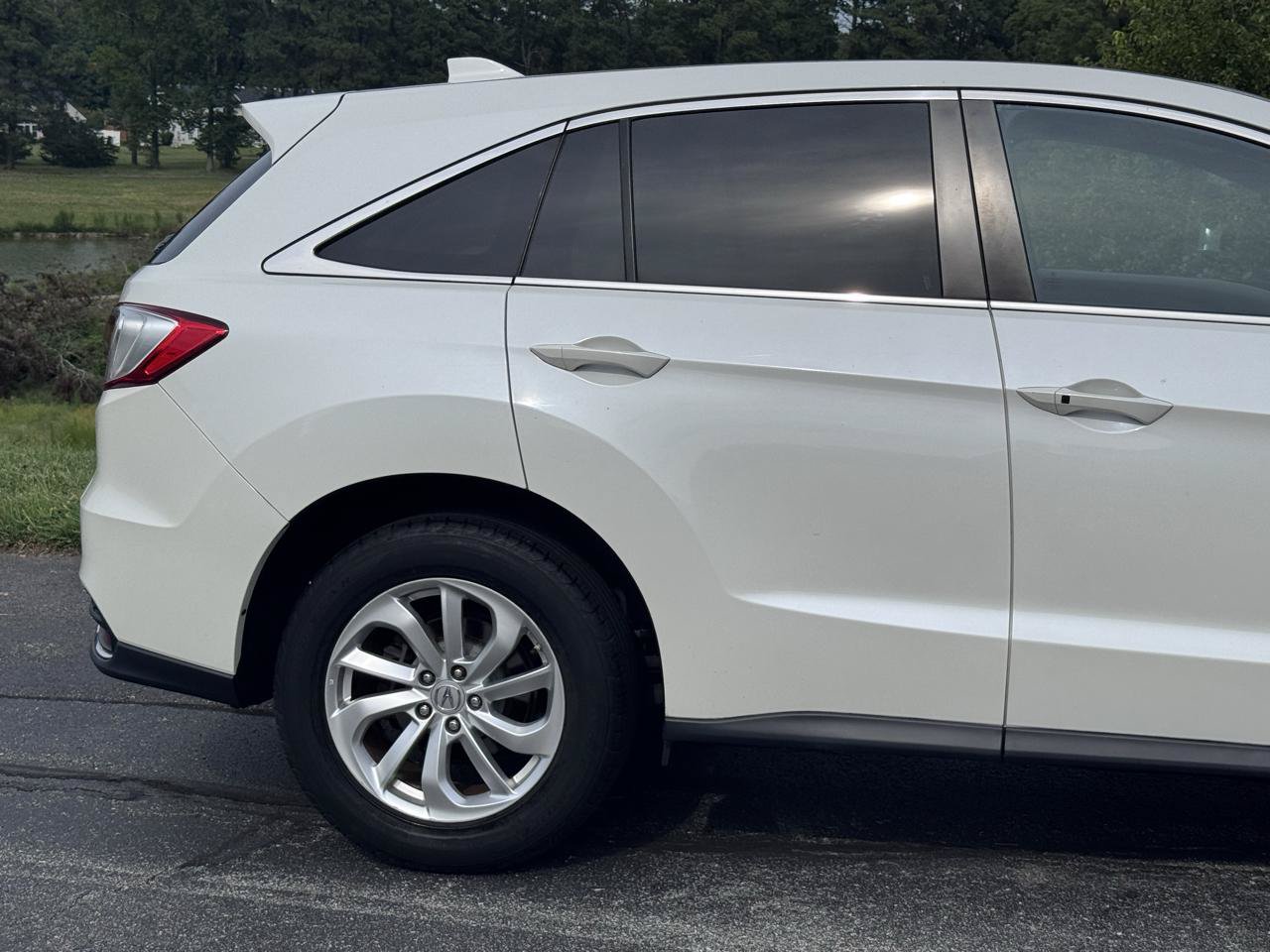 Used 2017 Acura RDX AWD image 27