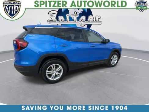 Certified 2024 GMC Terrain SLE image 9