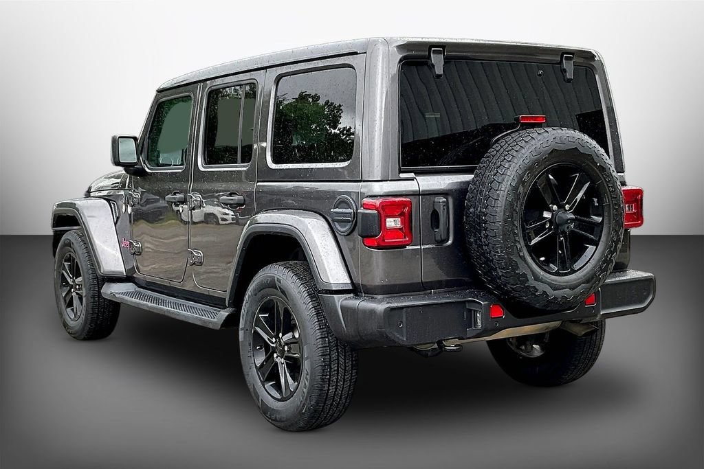 Used 2021 Jeep Wrangler Unlimited Sahara AWD/4WD image 4
