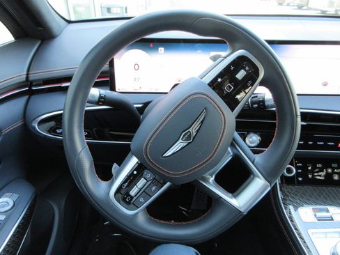 Used 2026 Genesis GV70 3.5T Sport Prestige AWD/4WD image 38
