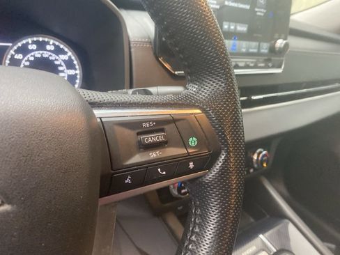 Used 2022 Mitsubishi Outlander SE image 24