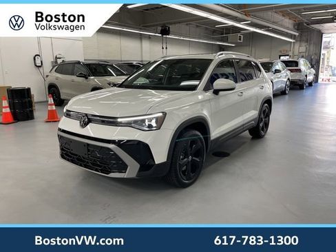 Used 2025 Volkswagen Taos SEL w/ Black Wheel Plus Package image 1