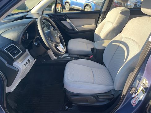 Used 2018 Subaru Forester 2.5i w/ Alloy Wheel Package image 11