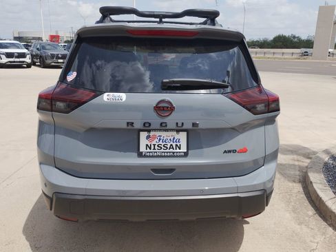 New 2026 Nissan Rogue SV AWD/4WD image 6
