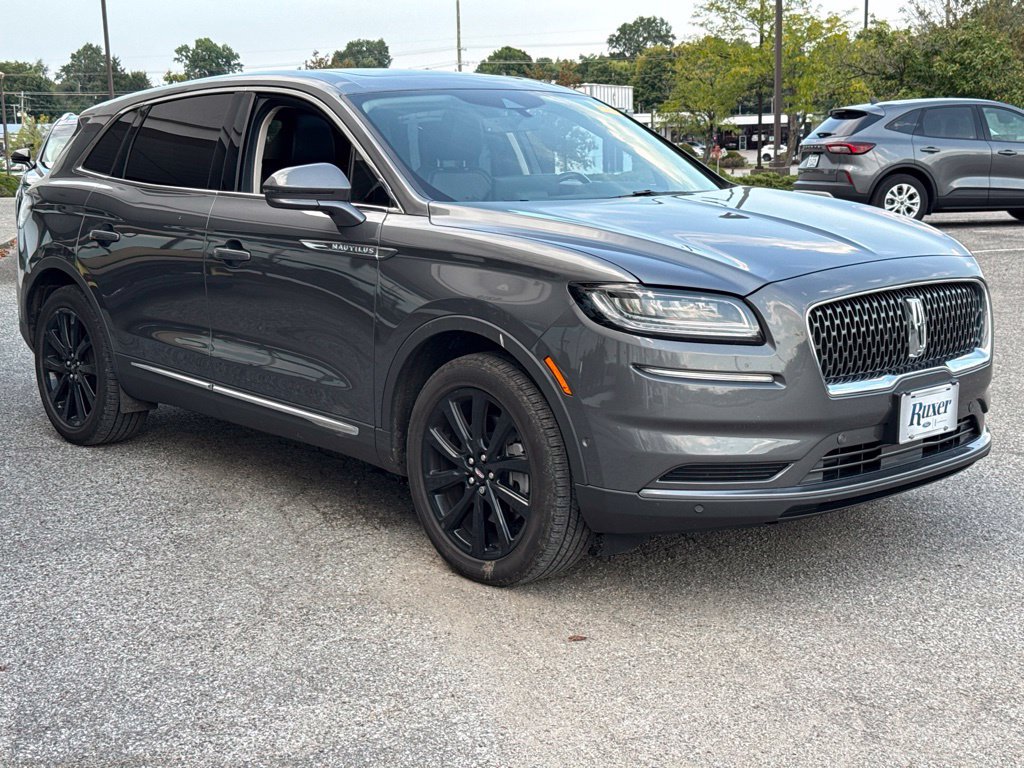 Used 2023 Lincoln Nautilus Reserve w/ Equipment Group 201A AWD/4WD image 14