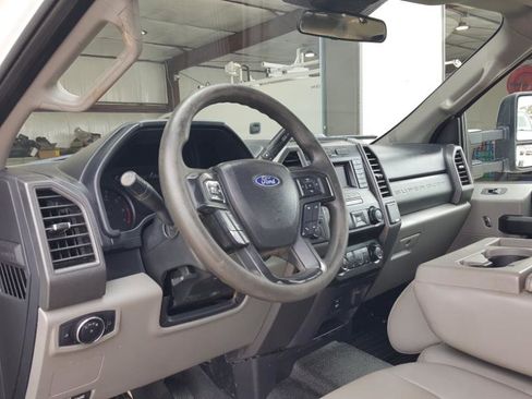 Used 2020 Ford F350 XL w/ Power Equipment Group image 11