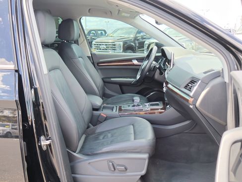 Used 2018 Audi Q5 2.0T Premium image 34